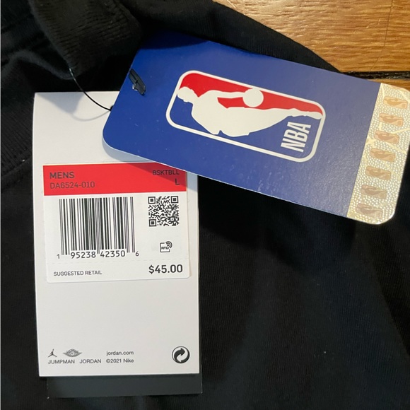 Nike Air Jordan Boston Celtics long sleeve - Picture 2 of 2